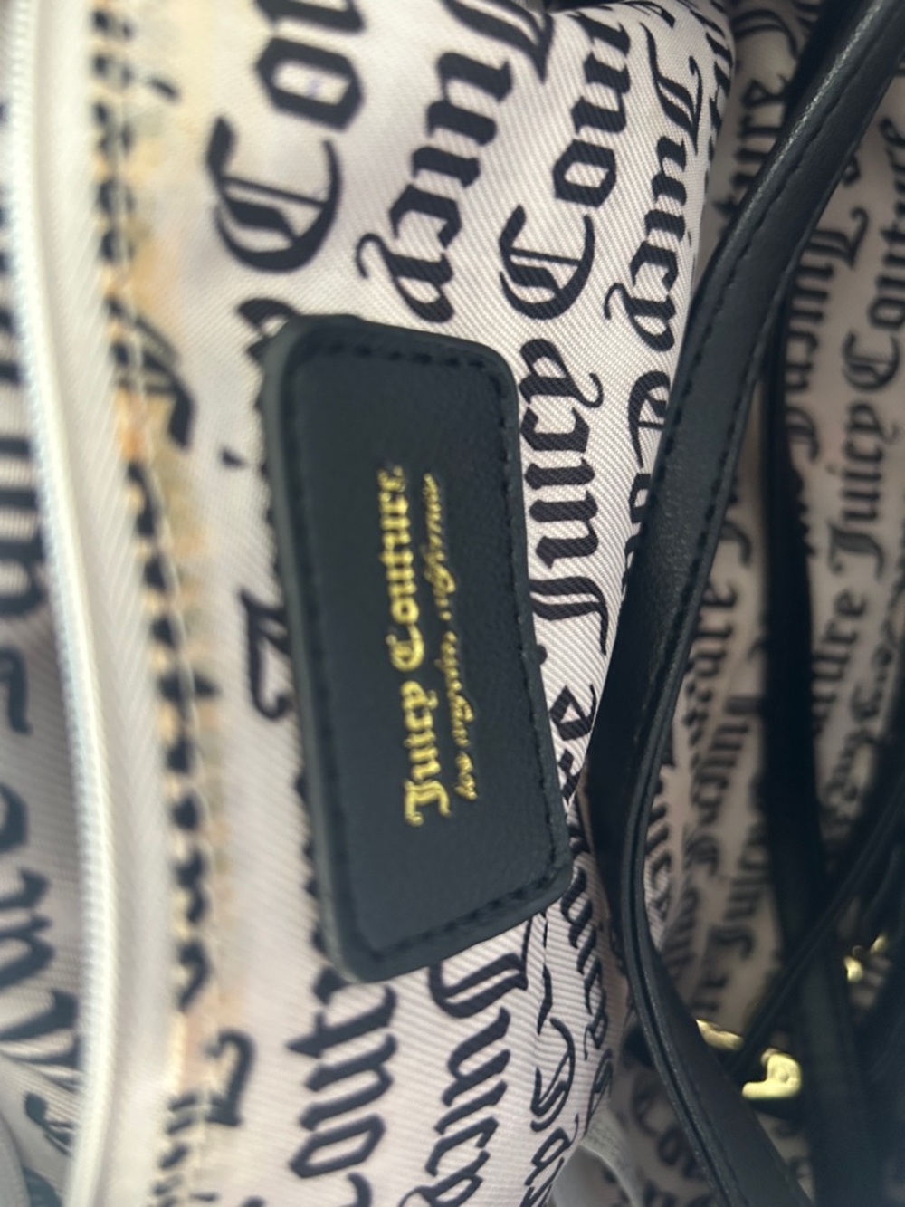 Juicy Couture Black and Cream Logo Dome Satchel EUC strap inside - Picture 6 of 7